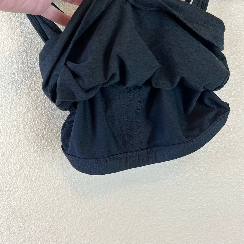 Vuori Halo Performance Crop Tank Heather Black - Picture 8 of 13